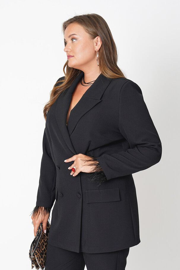 BLAZER WITH FEATHER DETAIL