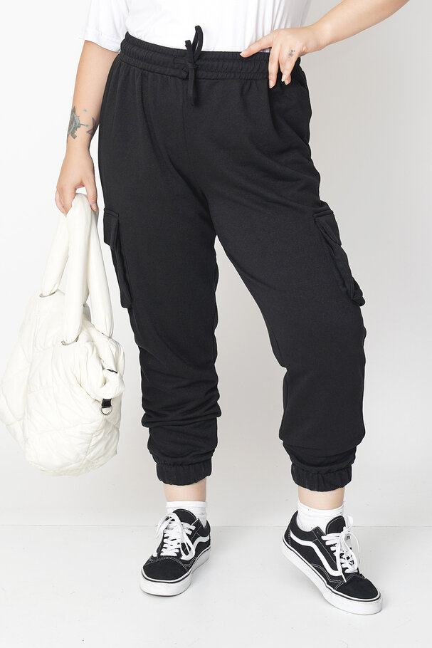 CARGO JOGGING TROUSERS