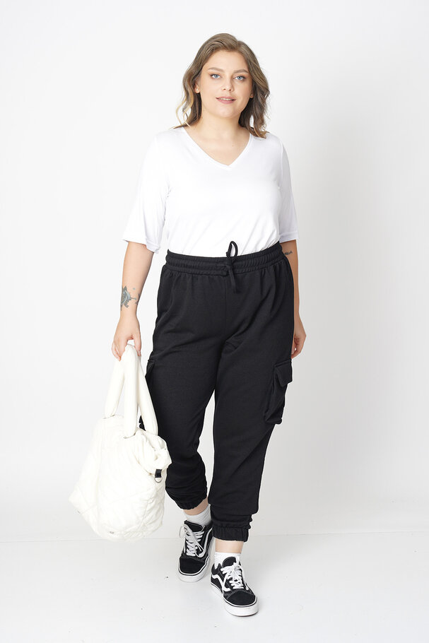 CARGO JOGGING TROUSERS