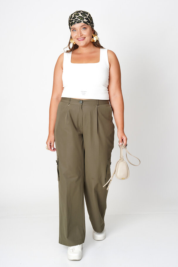 CARGO TROUSERS