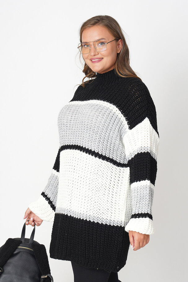 CHUNKY KNIT TOP