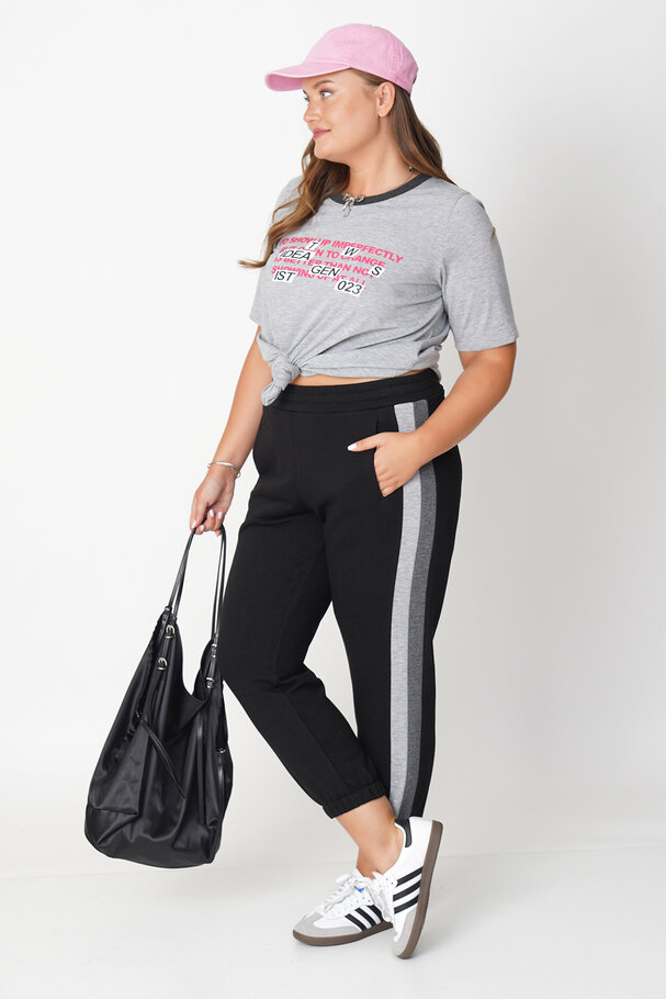 COTTON T-SHIRT AND TROUSERS CO-ORD SET