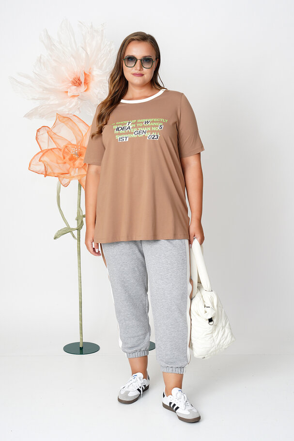 COTTON T-SHIRT AND TROUSERS CO-ORD SET