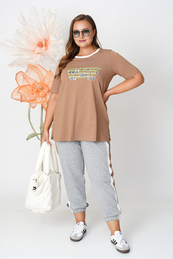 COTTON T-SHIRT AND TROUSERS CO-ORD SET