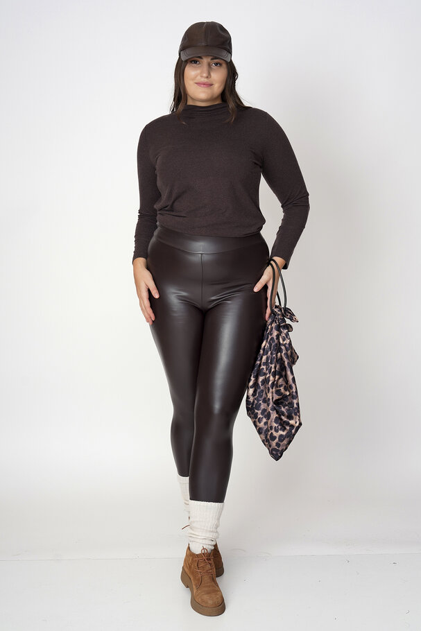 HIGH-WAIST LEATHER LEGGINGS