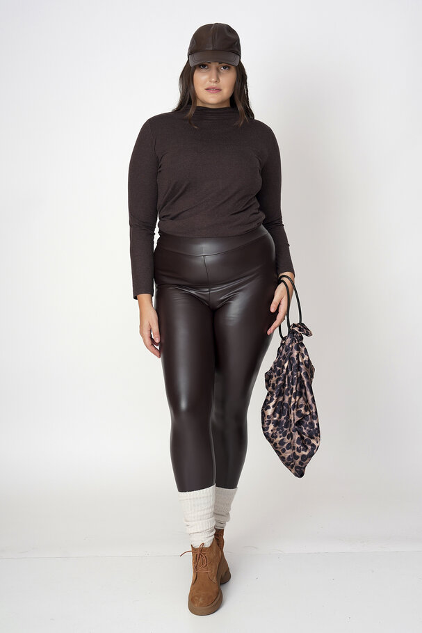 HIGH-WAIST LEATHER LEGGINGS