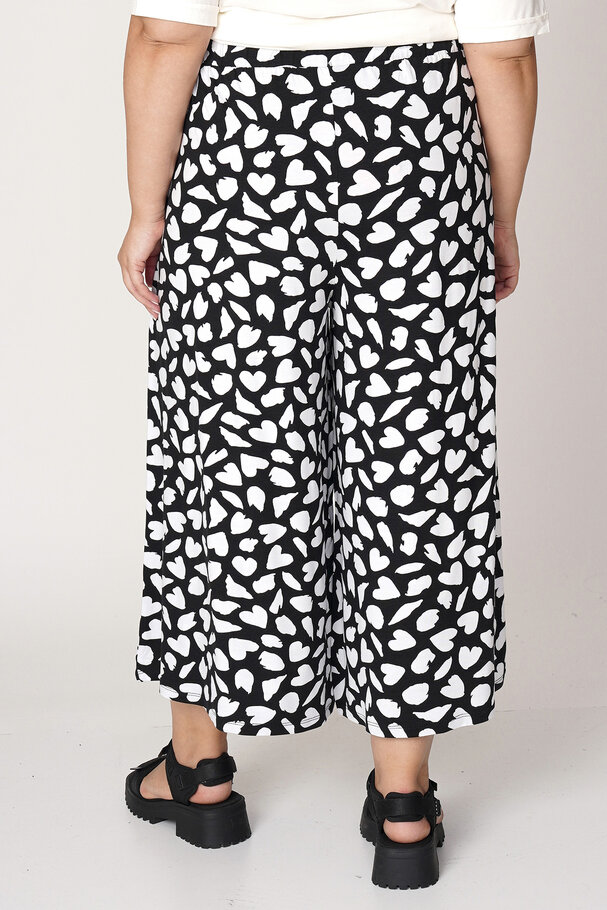 PRINTED RELAXED SHORT TROUSERS