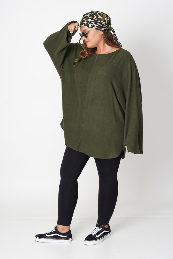 SOFT TOUCH OVERSIZE TOP