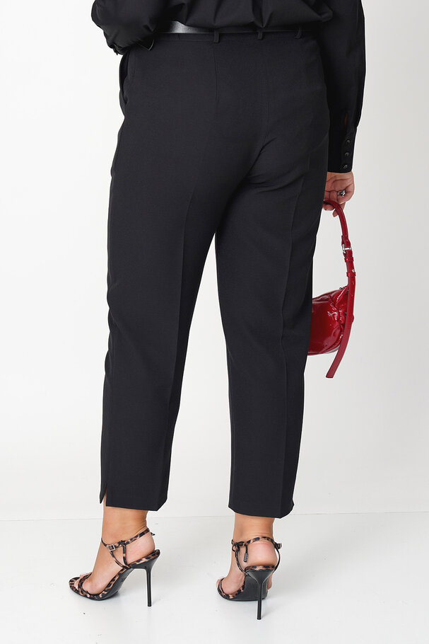 STRAIGHT-LEG TROUSERS