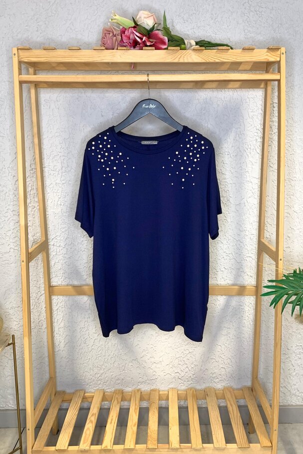 T-SHIRT WITH FAUX PEARL DETAIL