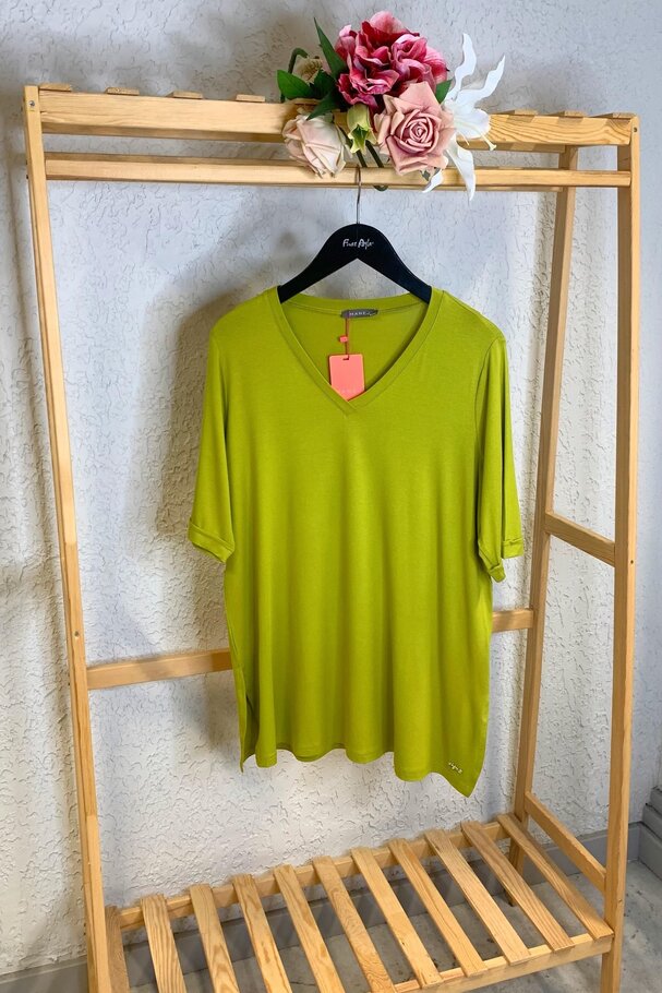 V-NECK BASIC FLOWING T-SHIRT