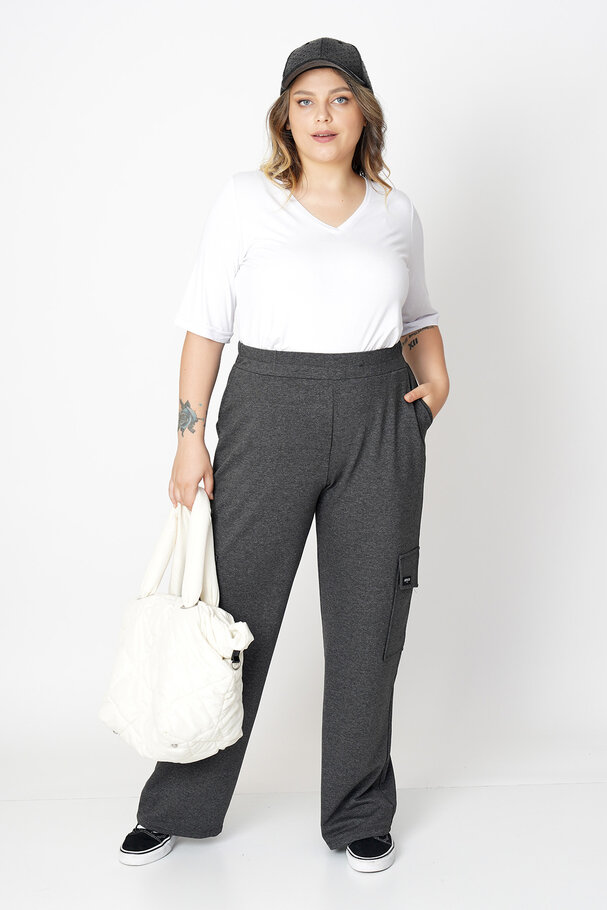 WIDE-LEG CARGO TROUSERS