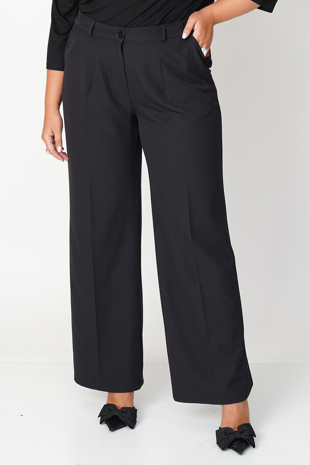 WIDE-LEG TROUSERS